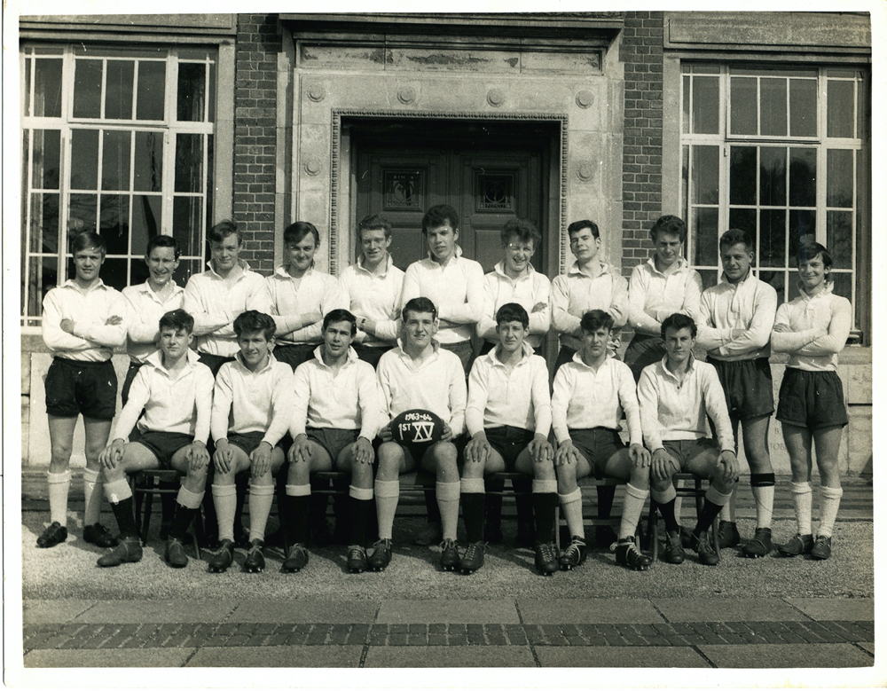 1st XV 1963--1964.jpg