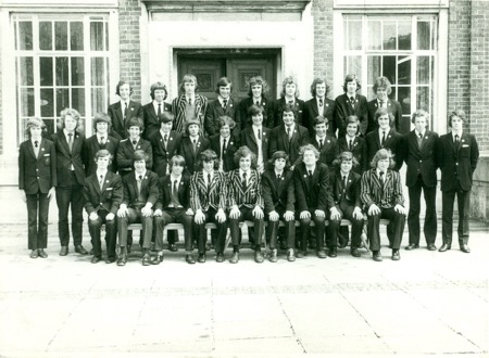 1972 to 1973 KGV Prefects.jpeg